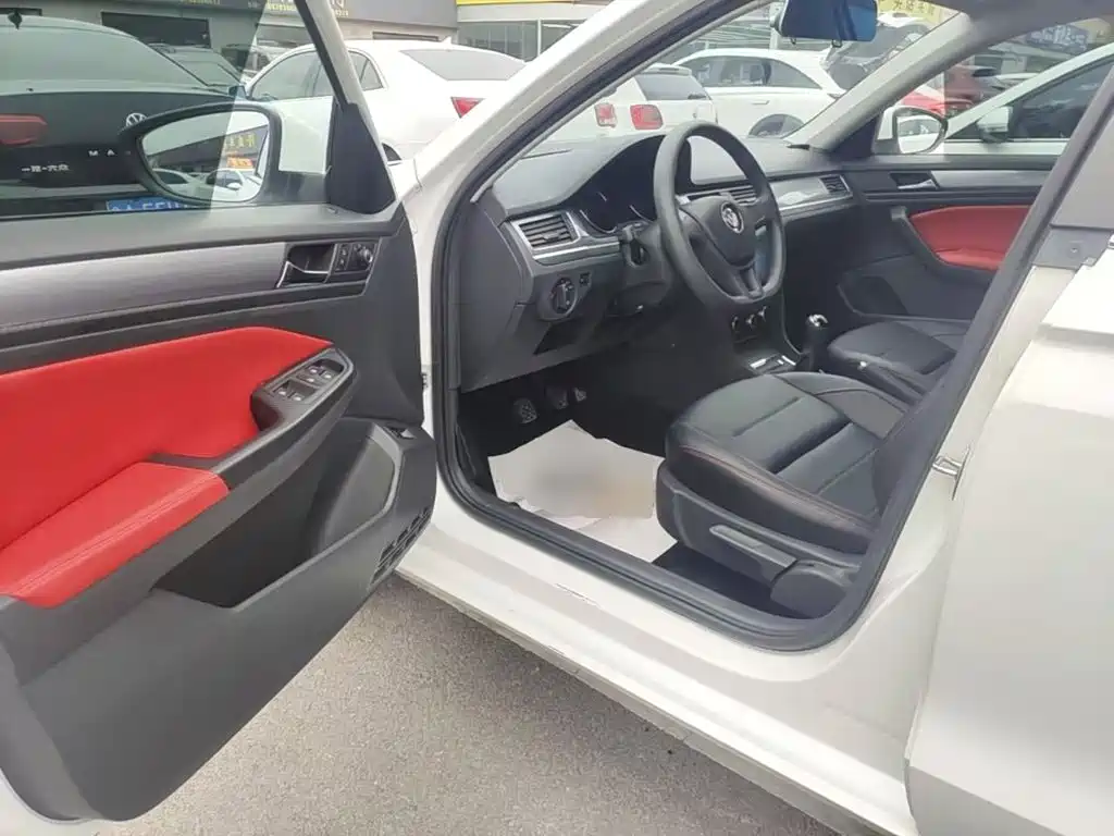 Volkswagen Bora — миниатюра 16