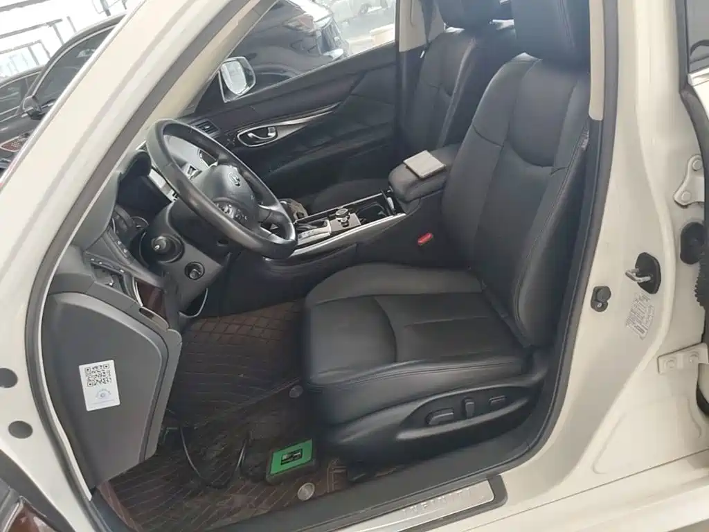 Infiniti Q70 — миниатюра 15
