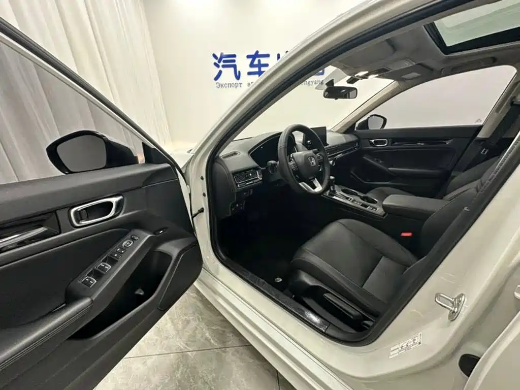 Honda Civic — миниатюра 7