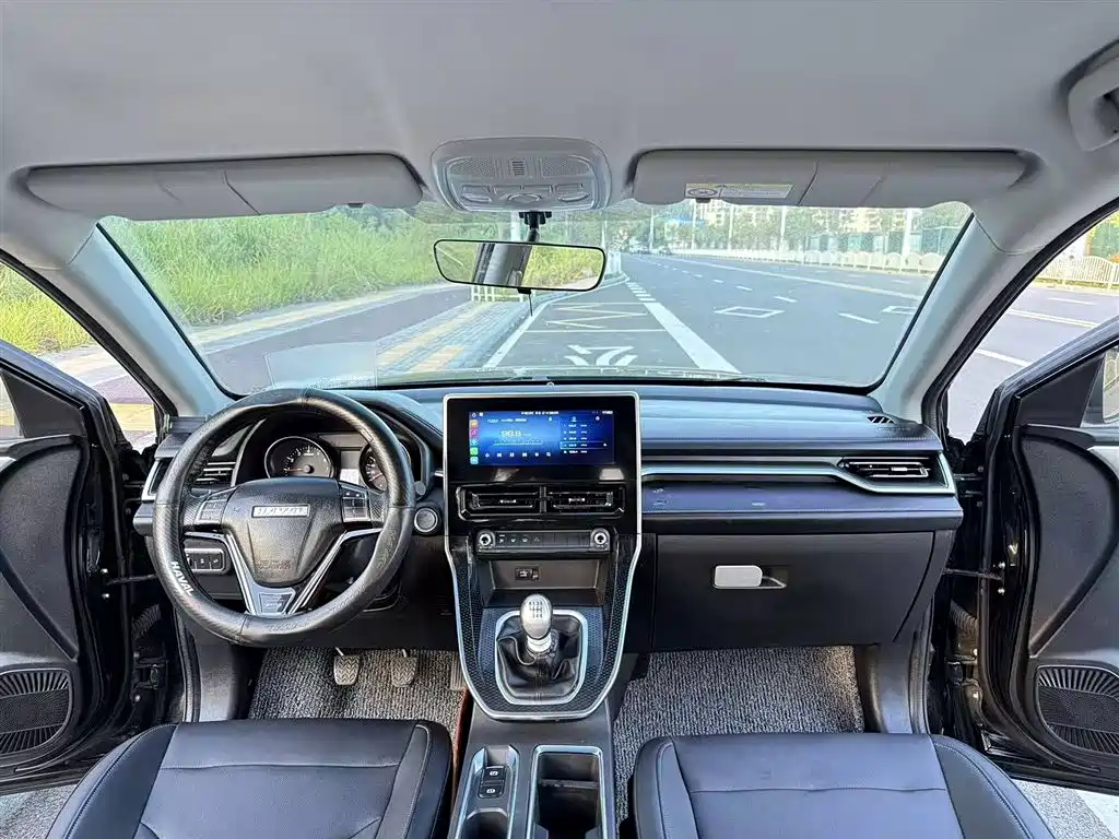 HAVAL  M6