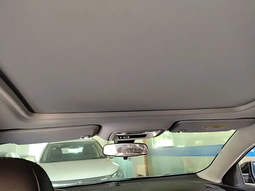 Chevrolet Malibu XL — миниатюра 18