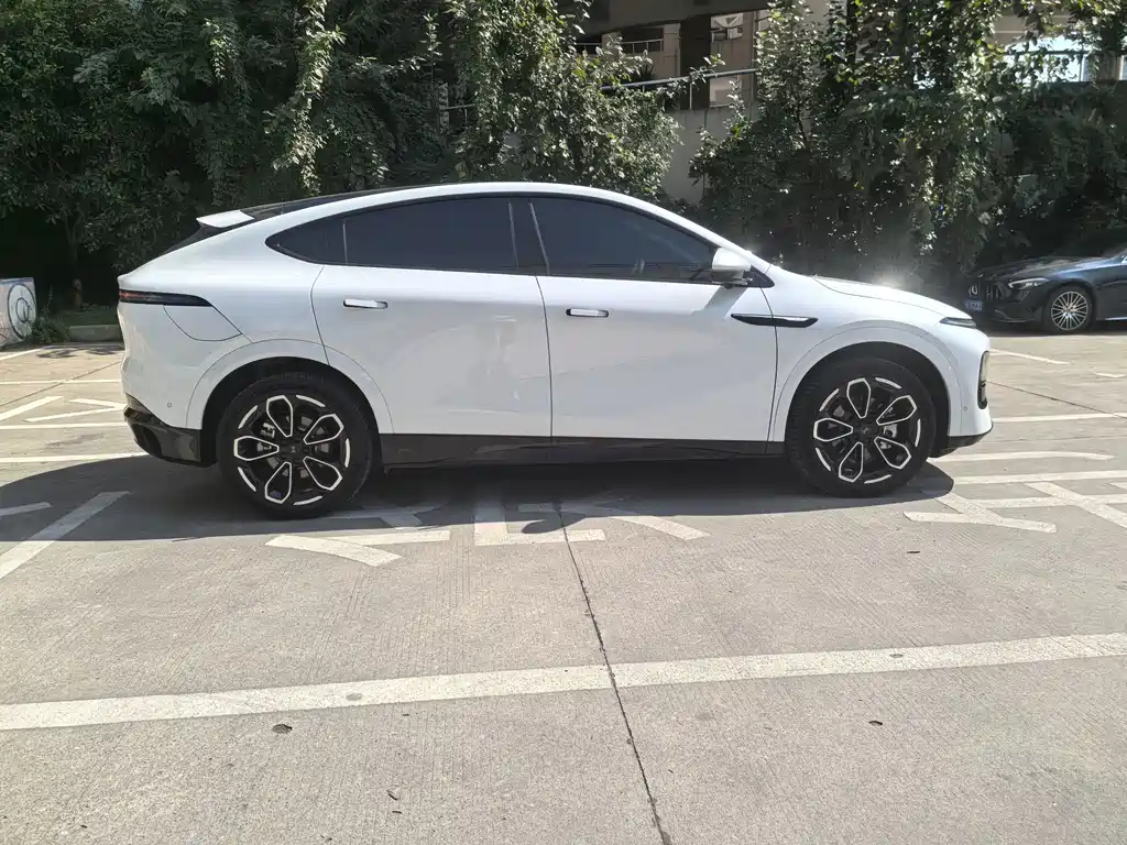 XPeng G6 — миниатюра 7