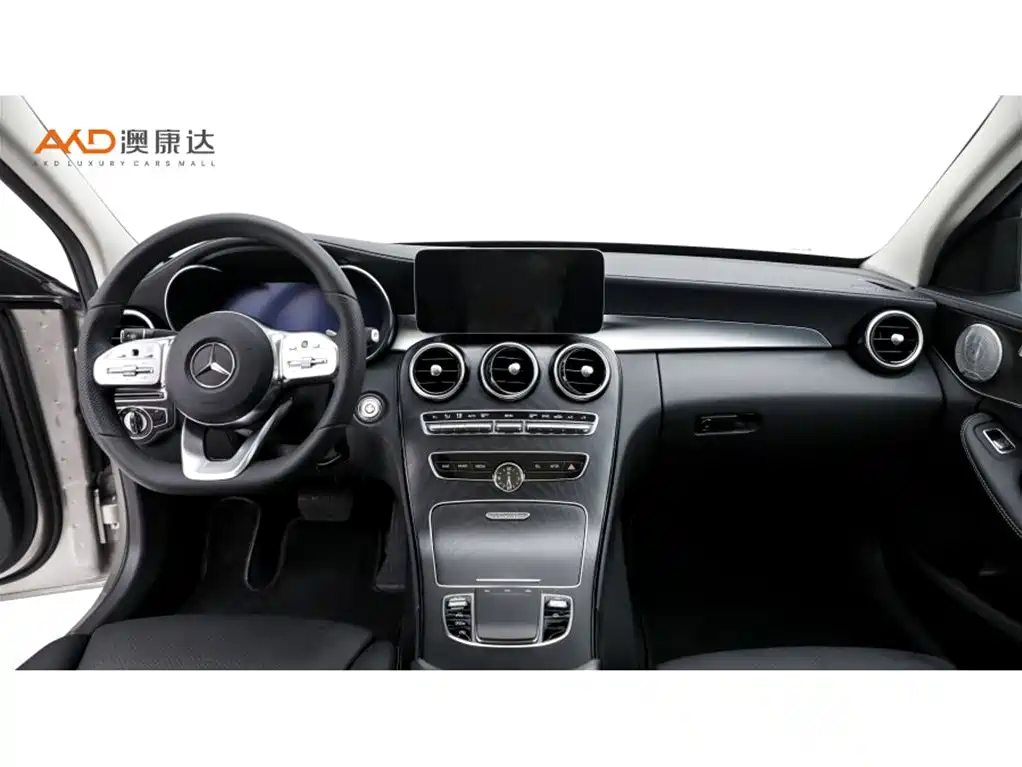 Mercedes-Benz C-Class — миниатюра 5