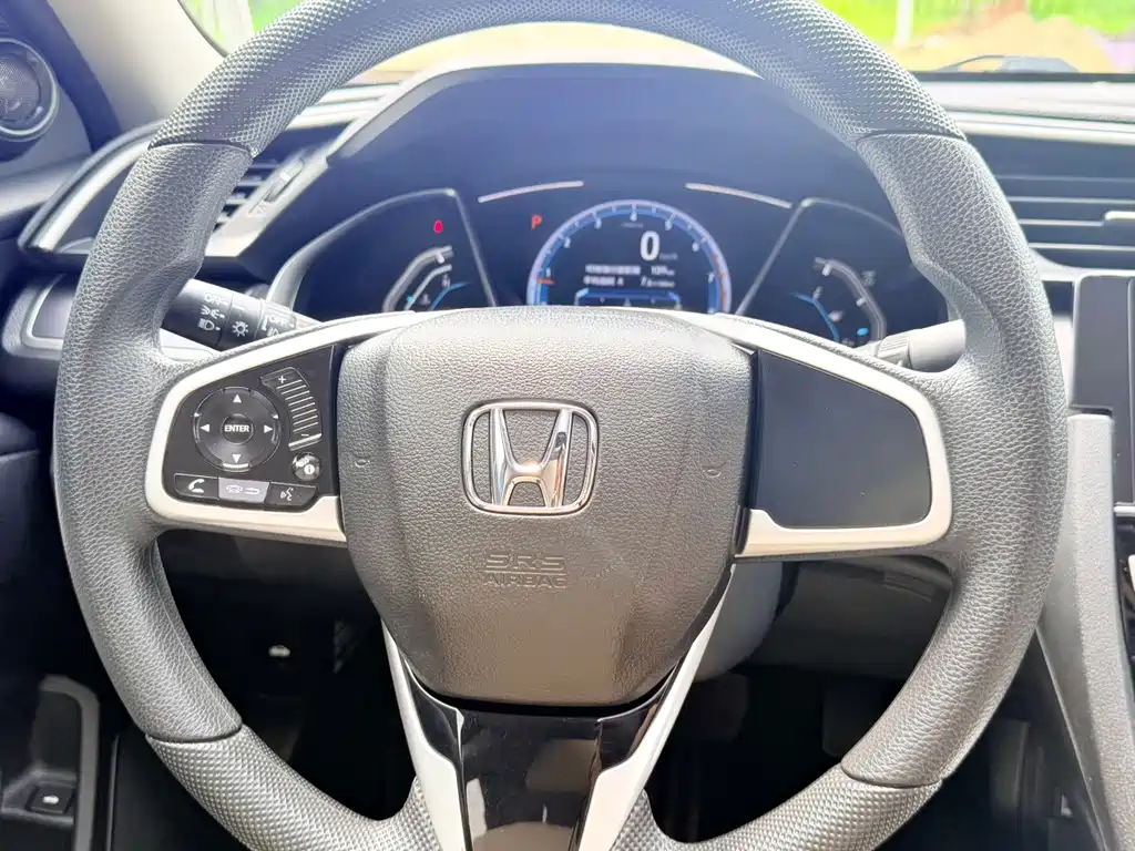 Honda Civic — миниатюра 18
