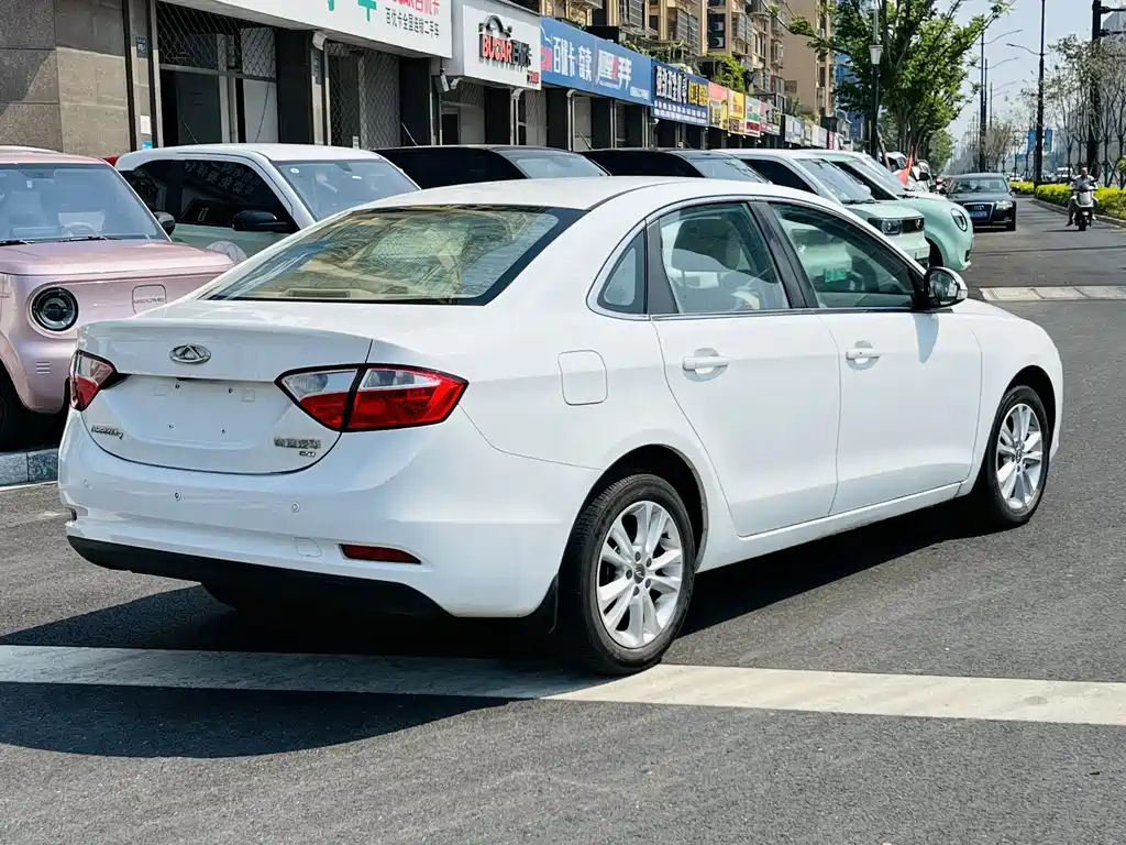 Chery Arrizo 7 — миниатюра 4