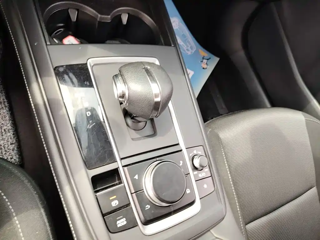 Mazda CX-30 EV — миниатюра 14