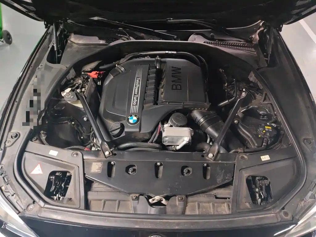 BMW 5 Series — миниатюра 16