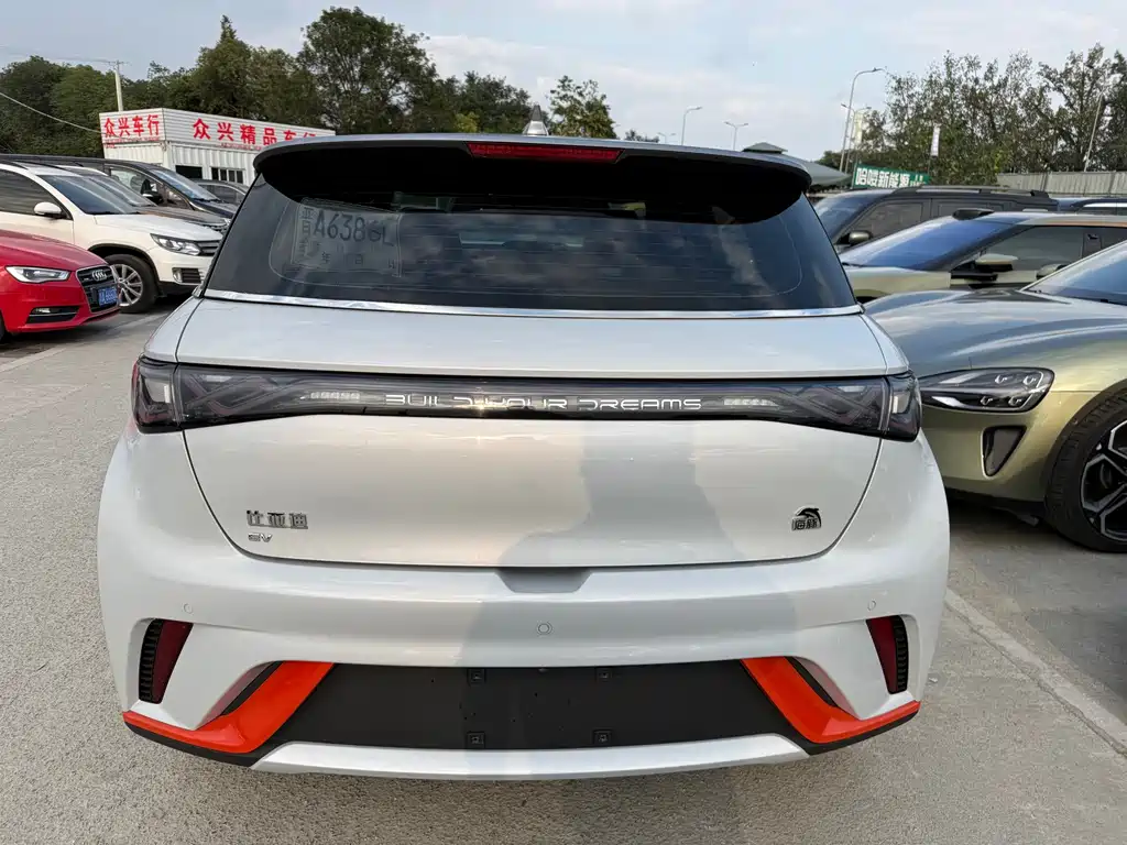 BYD Dolphin — миниатюра 7