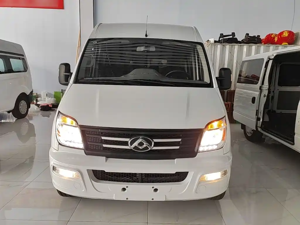 MAXUS V80 — миниатюра 3