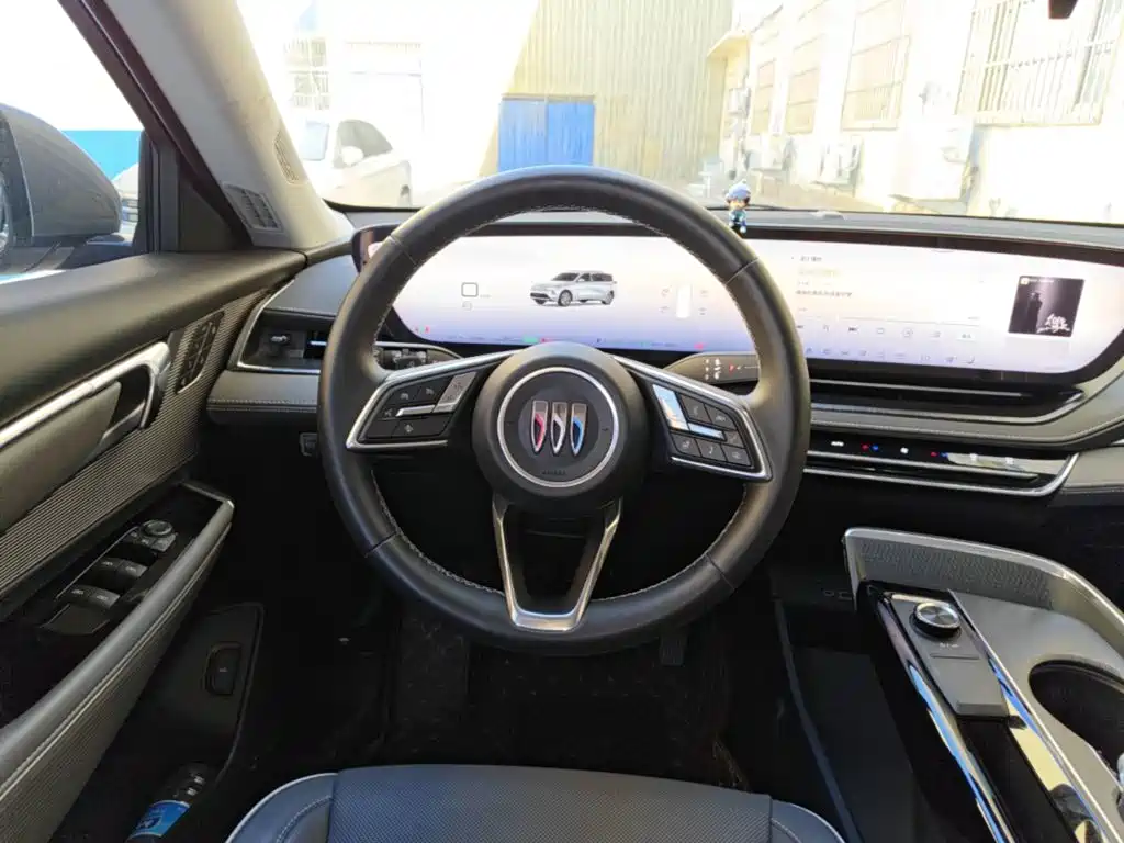 Buick E5 — миниатюра 11