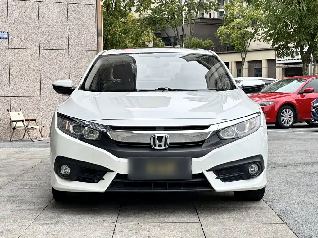 Honda Civic — миниатюра 4