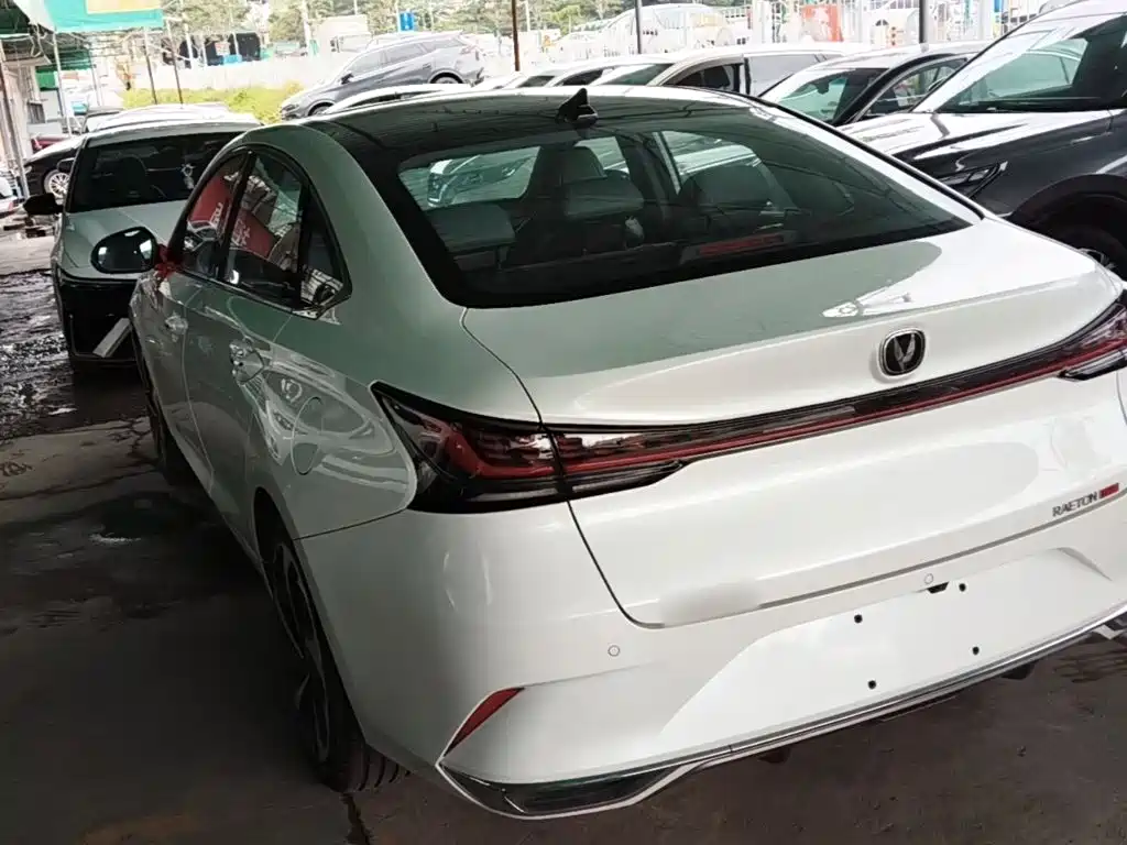 Changan Ruicheng PLUS — миниатюра 5
