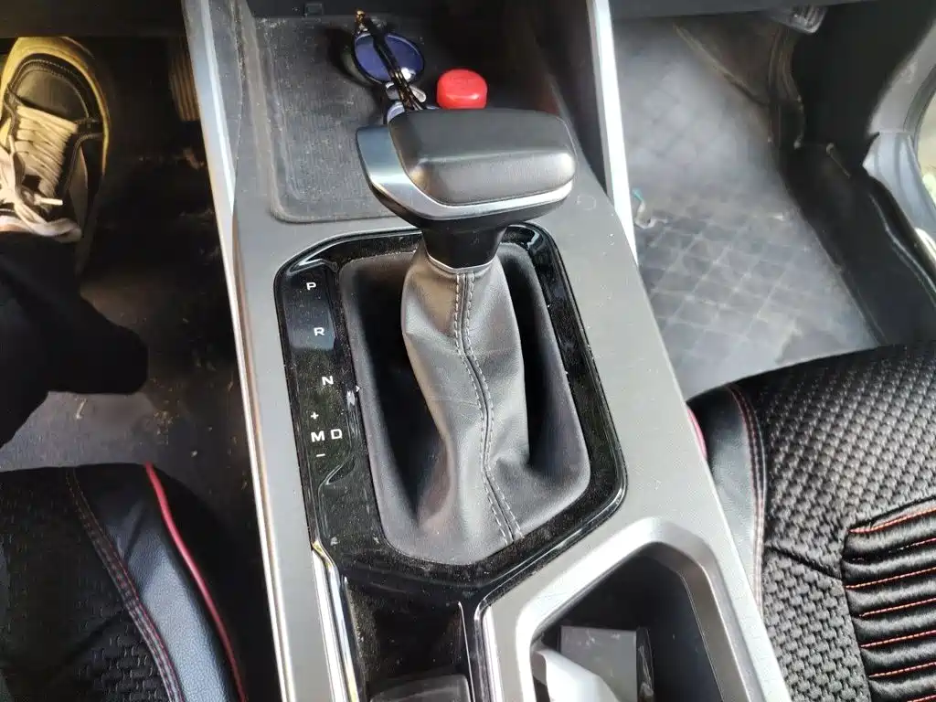 Geely Emgrand — миниатюра 7