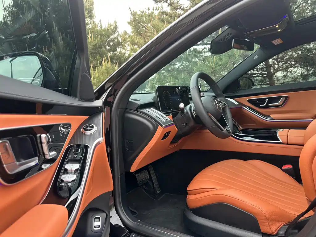 Mercedes-Benz S-Class — миниатюра 5