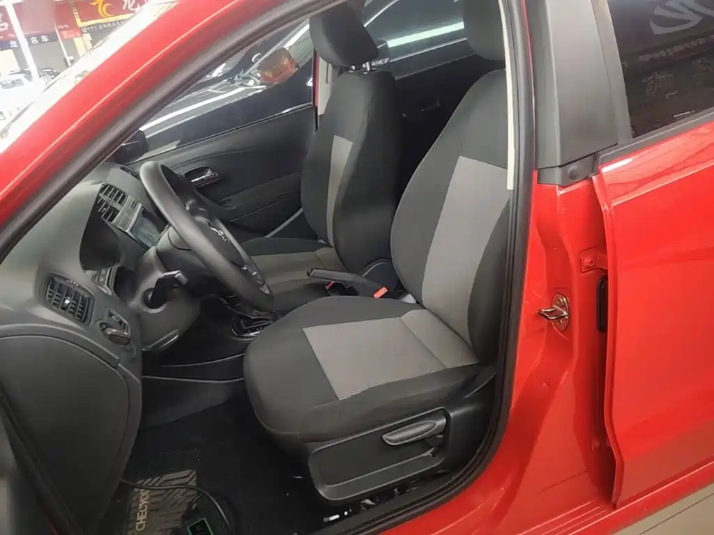 Volkswagen Polo — миниатюра 15