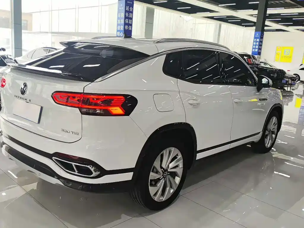 Volkswagen X — миниатюра 3
