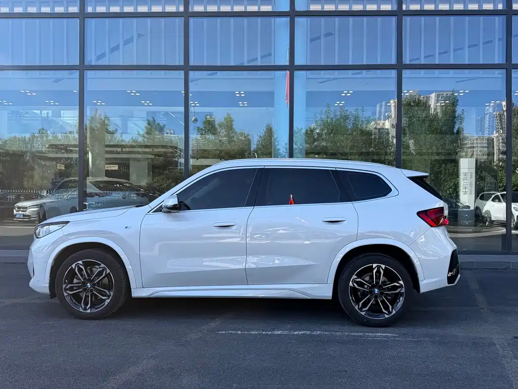 BMW X1 — миниатюра 3