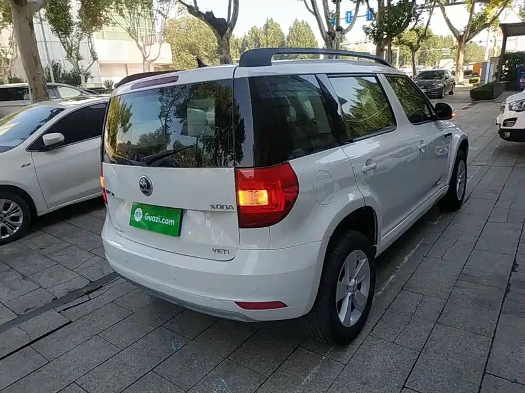 Skoda Yeti — миниатюра 7