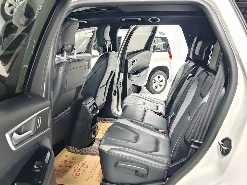Ford Edge — миниатюра 6