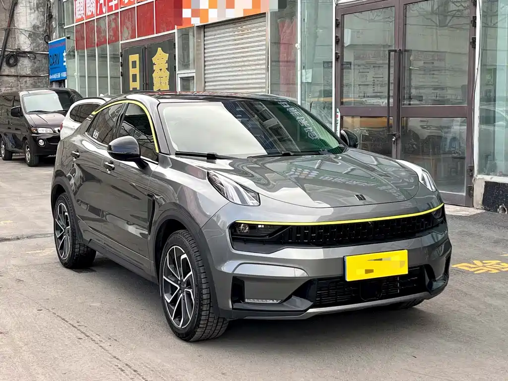 Lynk & Co 05 2022