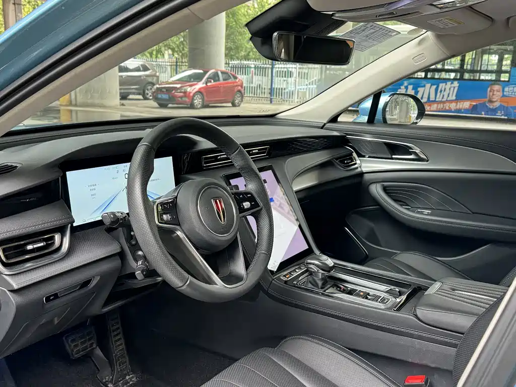 Hongqi Hongqi H5 — миниатюра 8