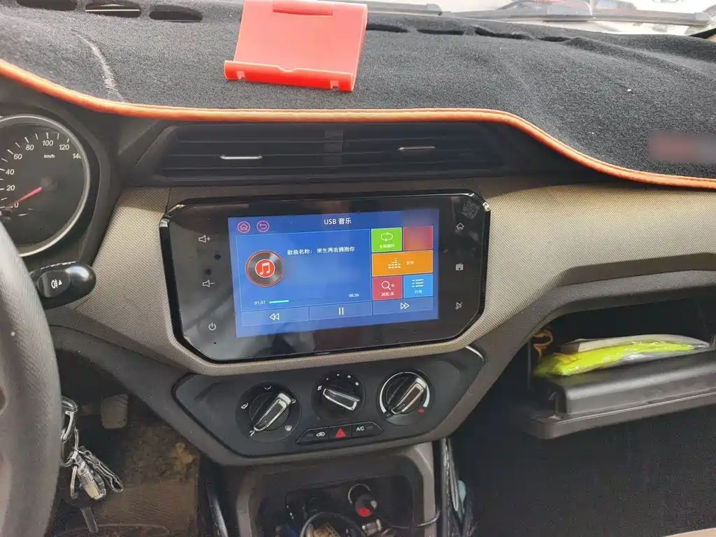 Wuling Hongguang — миниатюра 6