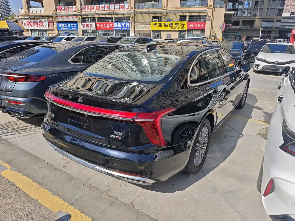 Hongqi Hongqi H5 — миниатюра 14