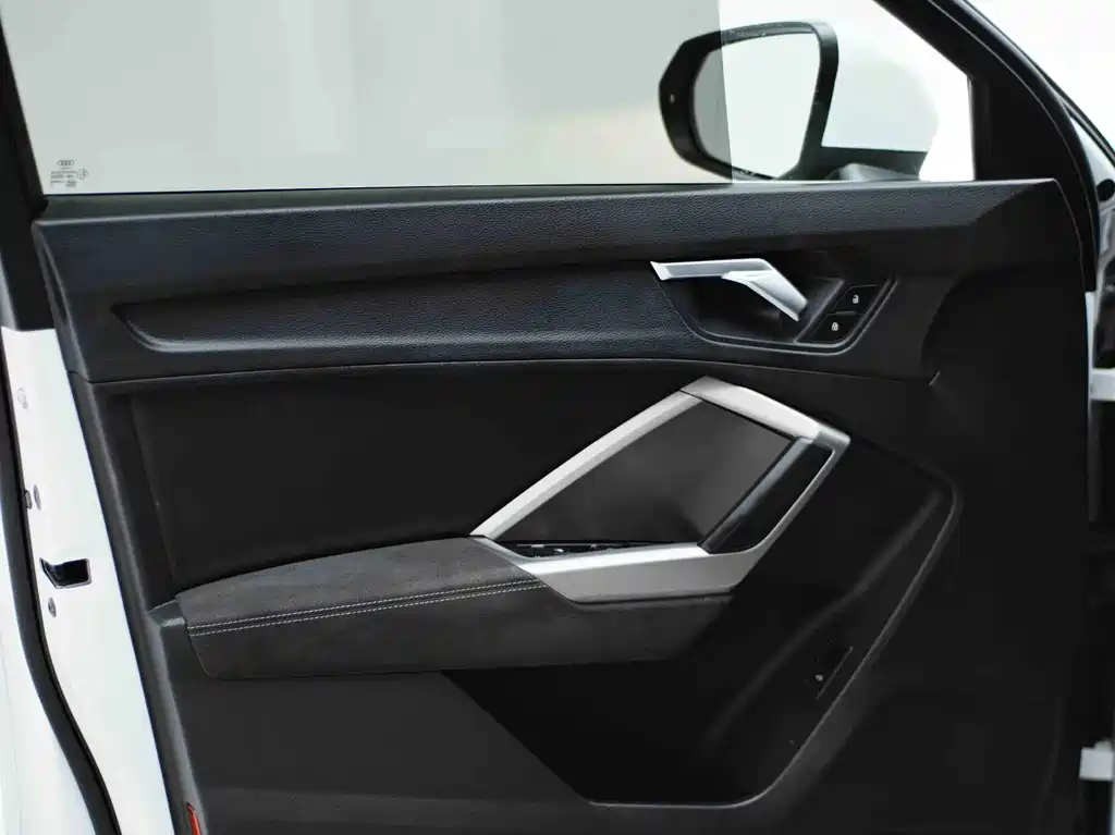Audi Q3 — миниатюра 26