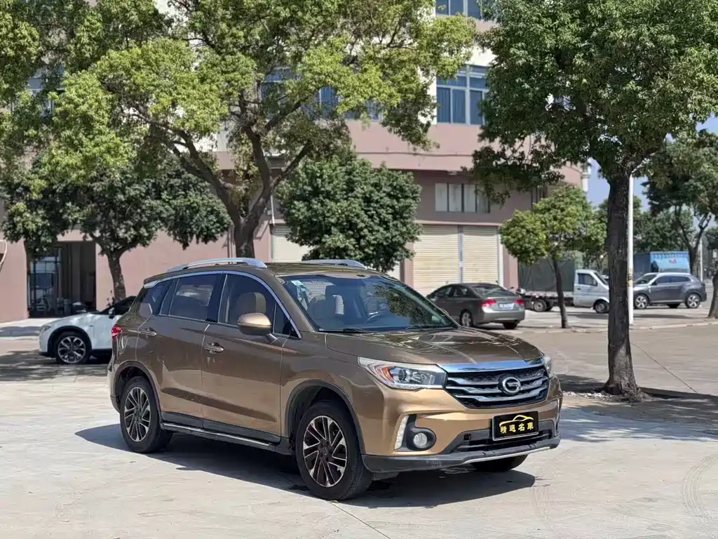 GAC Motor Trumpchi GS4 2015