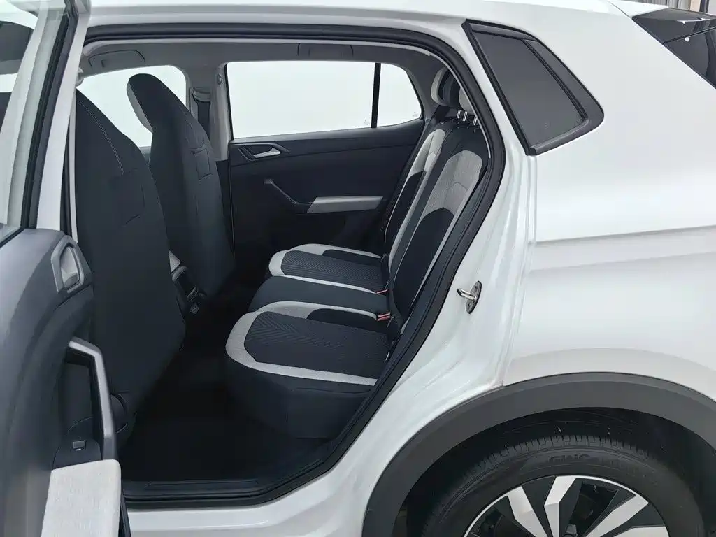 Volkswagen Tharu — миниатюра 15