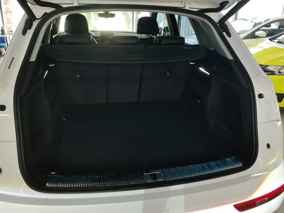 Audi Q5L — миниатюра 4