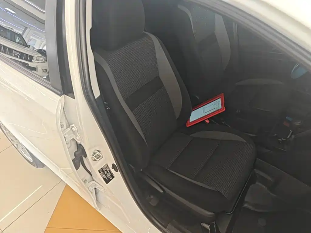 Toyota Vios FS — миниатюра 25
