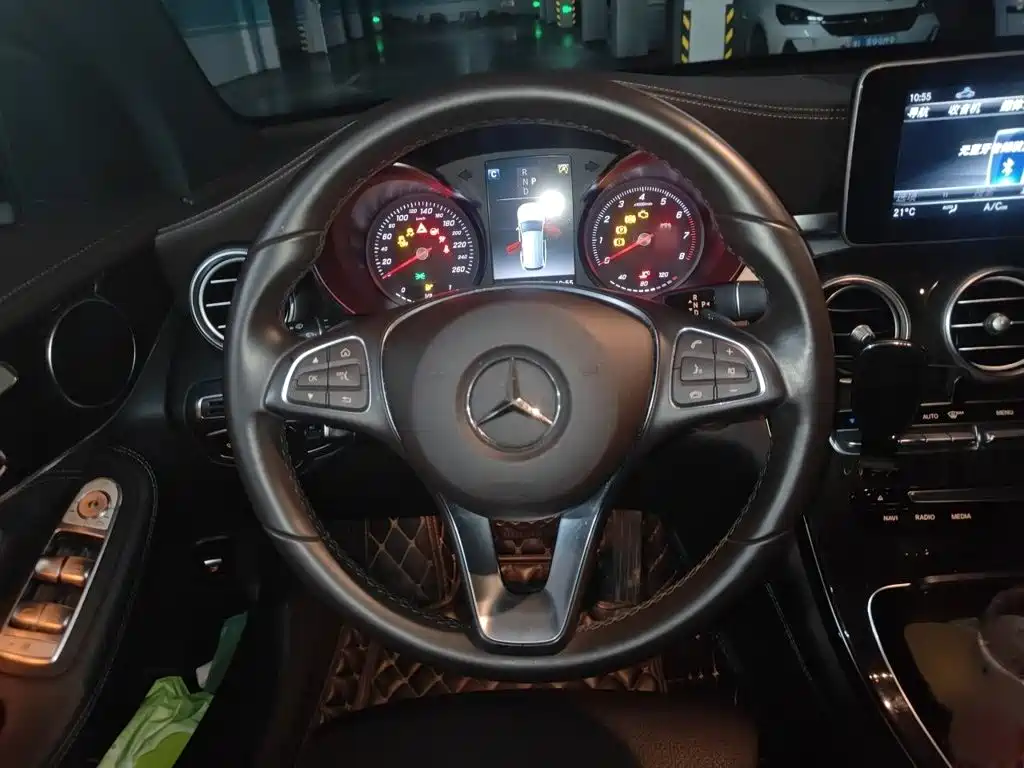 Mercedes-Benz GLC — миниатюра 3