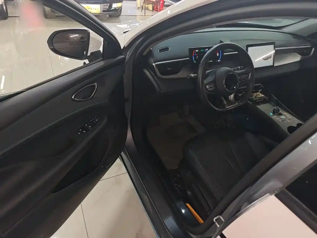 BYD Seal 05 DM-i — миниатюра 16