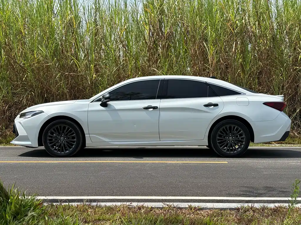 Toyota Avalon — миниатюра 20