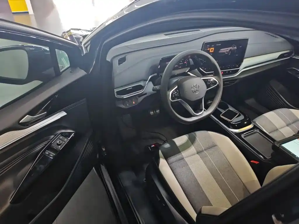 Volkswagen ID.4 Crozz — миниатюра 16