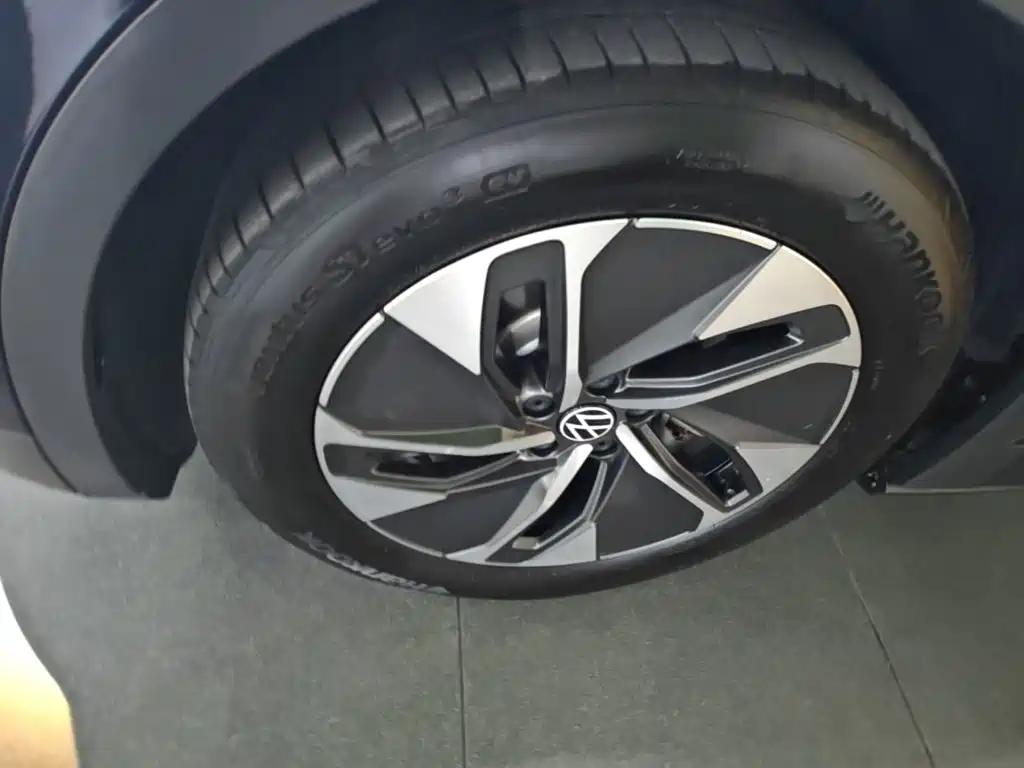 Volkswagen ID.4 Crozz — миниатюра 23