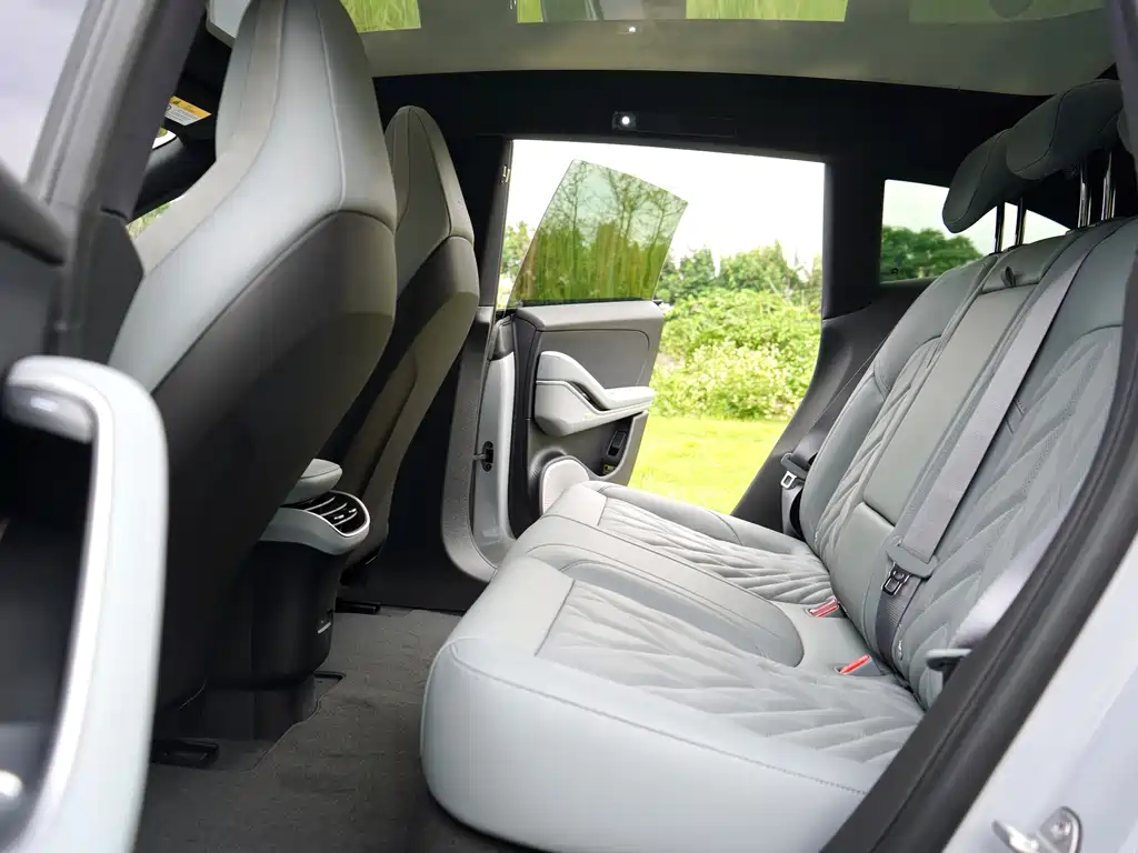 NIO ET5T — миниатюра 12