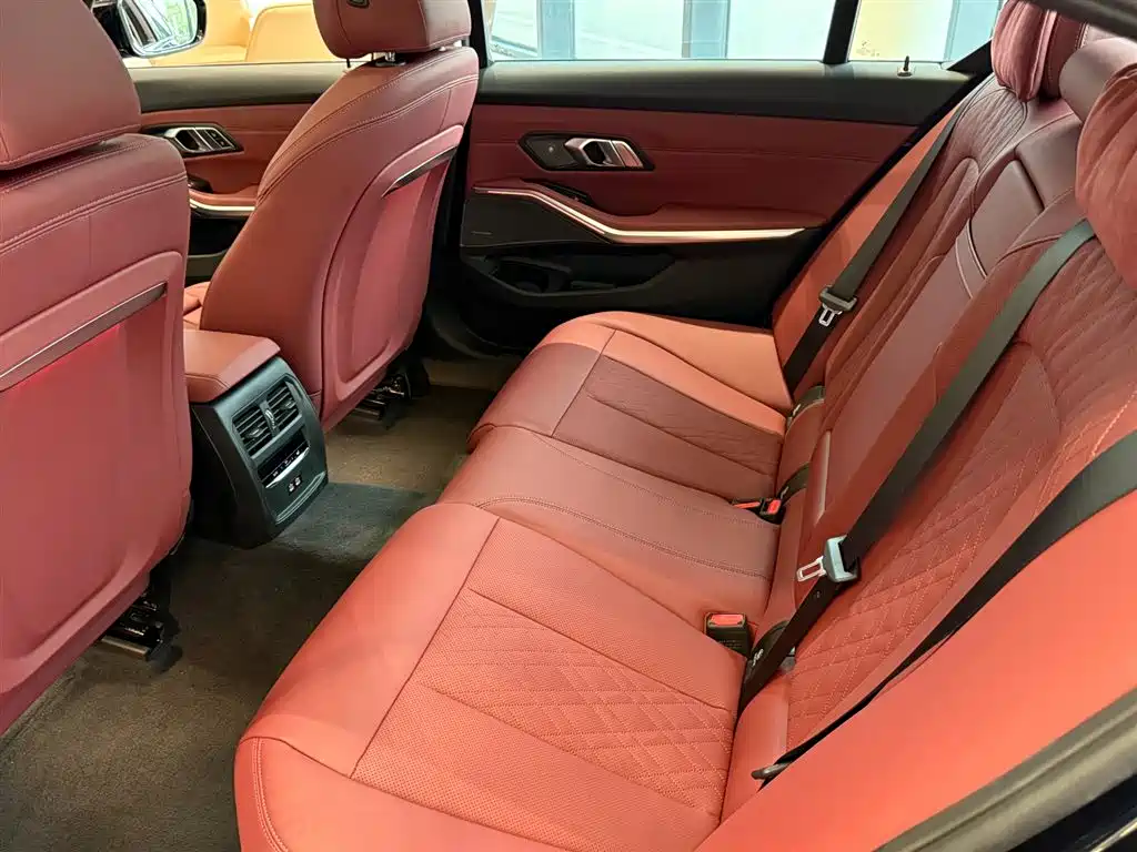 BMW 3 Series — миниатюра 9