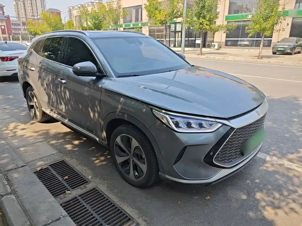BYD PLUS New Energy — миниатюра 4