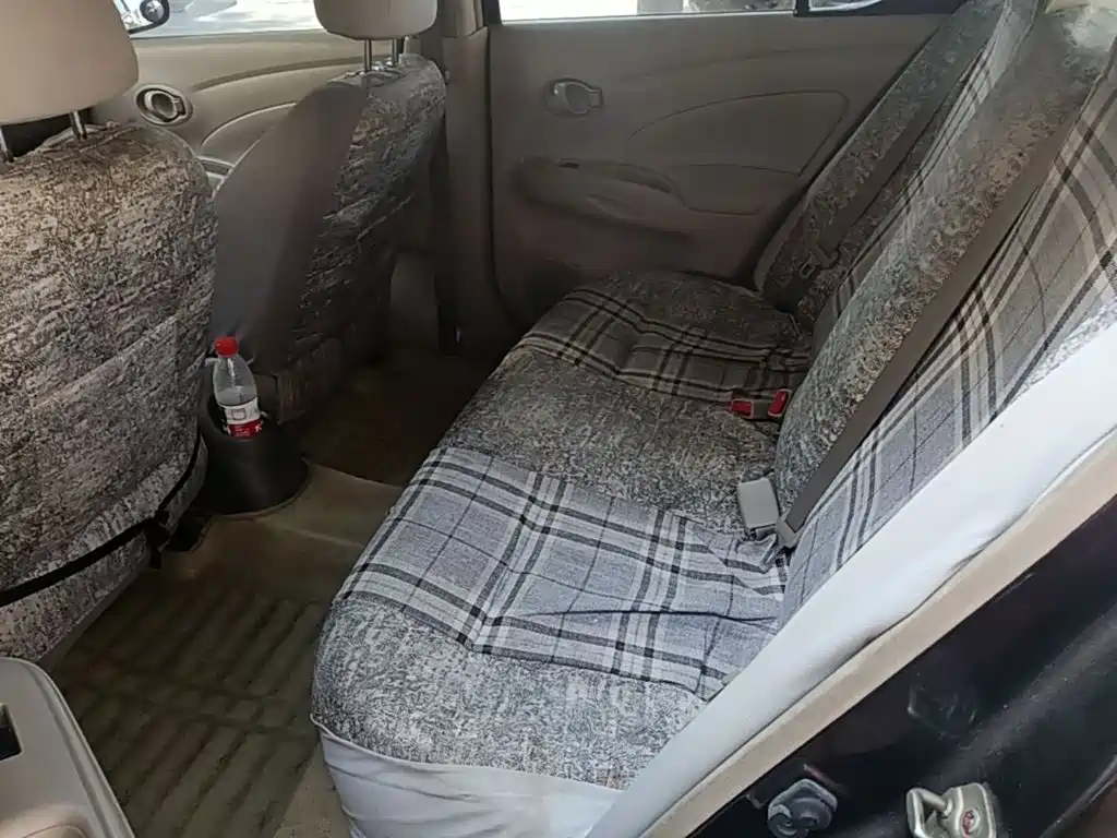 Nissan Sunny — миниатюра 17
