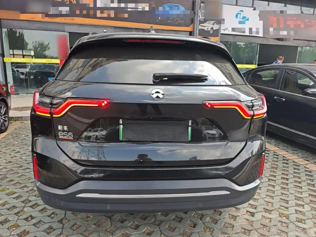 NIO ES6 — миниатюра 6