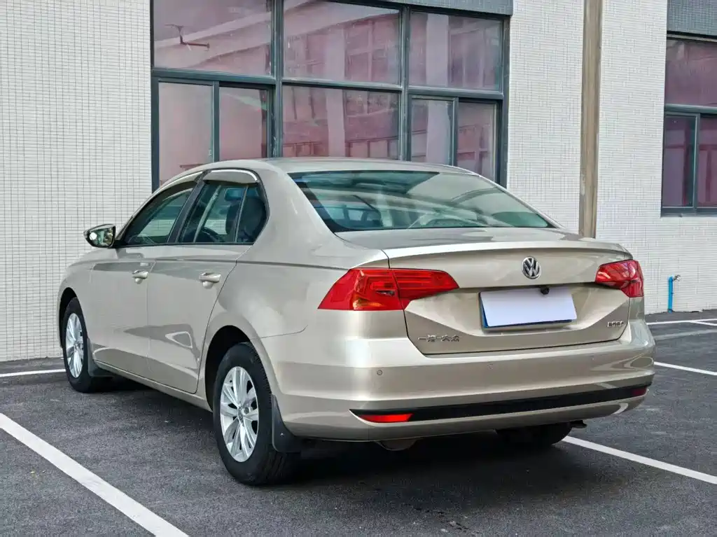 Volkswagen Bora — миниатюра 7