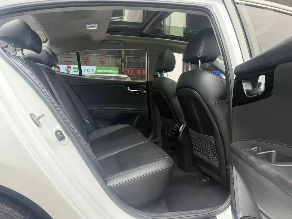 Kia K4 — миниатюра 14