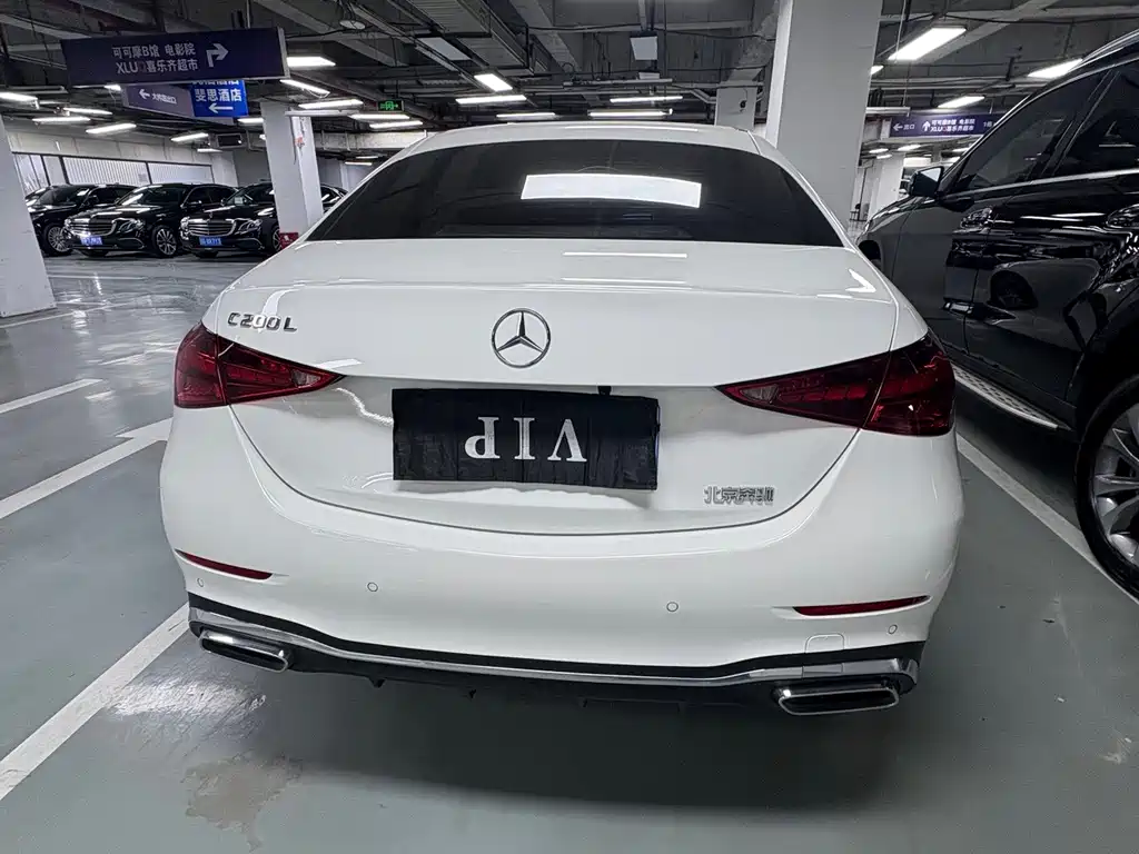 Mercedes-Benz C-Class — миниатюра 16