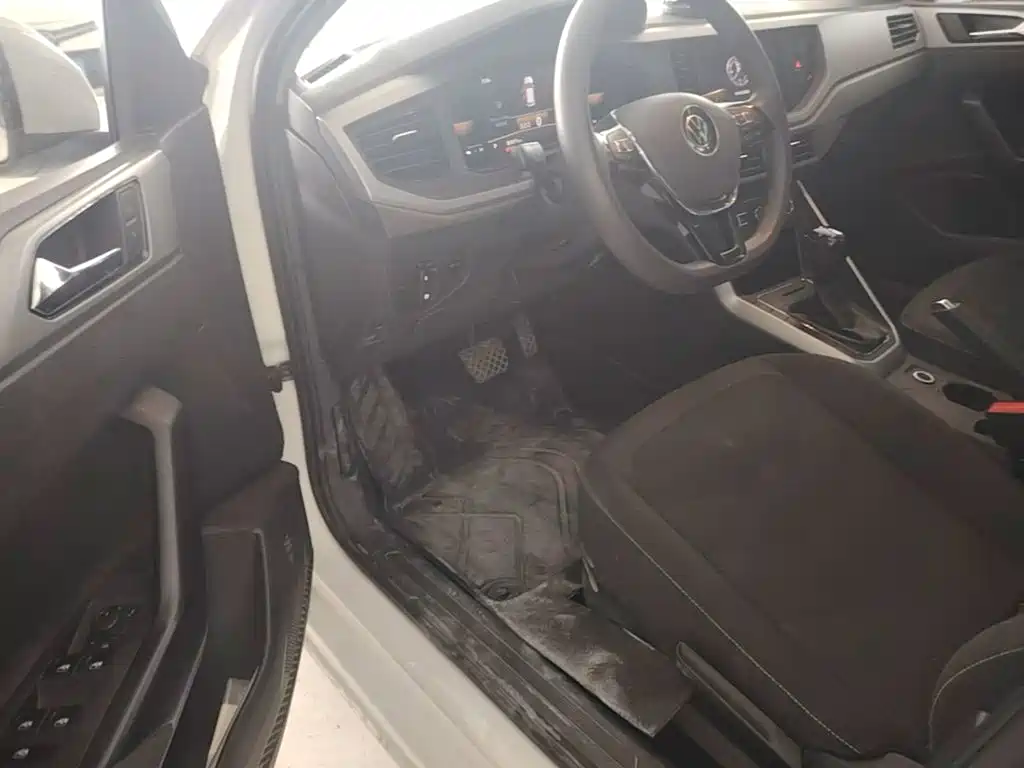 Volkswagen Polo — миниатюра 16