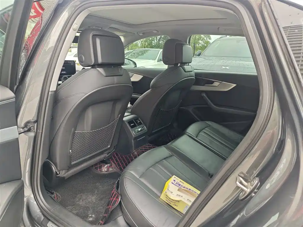 Audi A4L — миниатюра 5