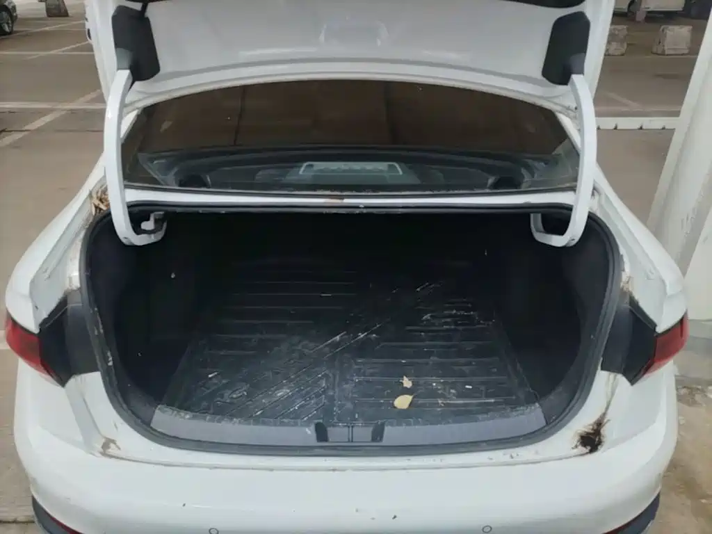 Volkswagen Sagitar — миниатюра 19