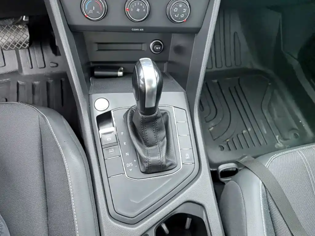 Volkswagen Tiguan L — миниатюра 14