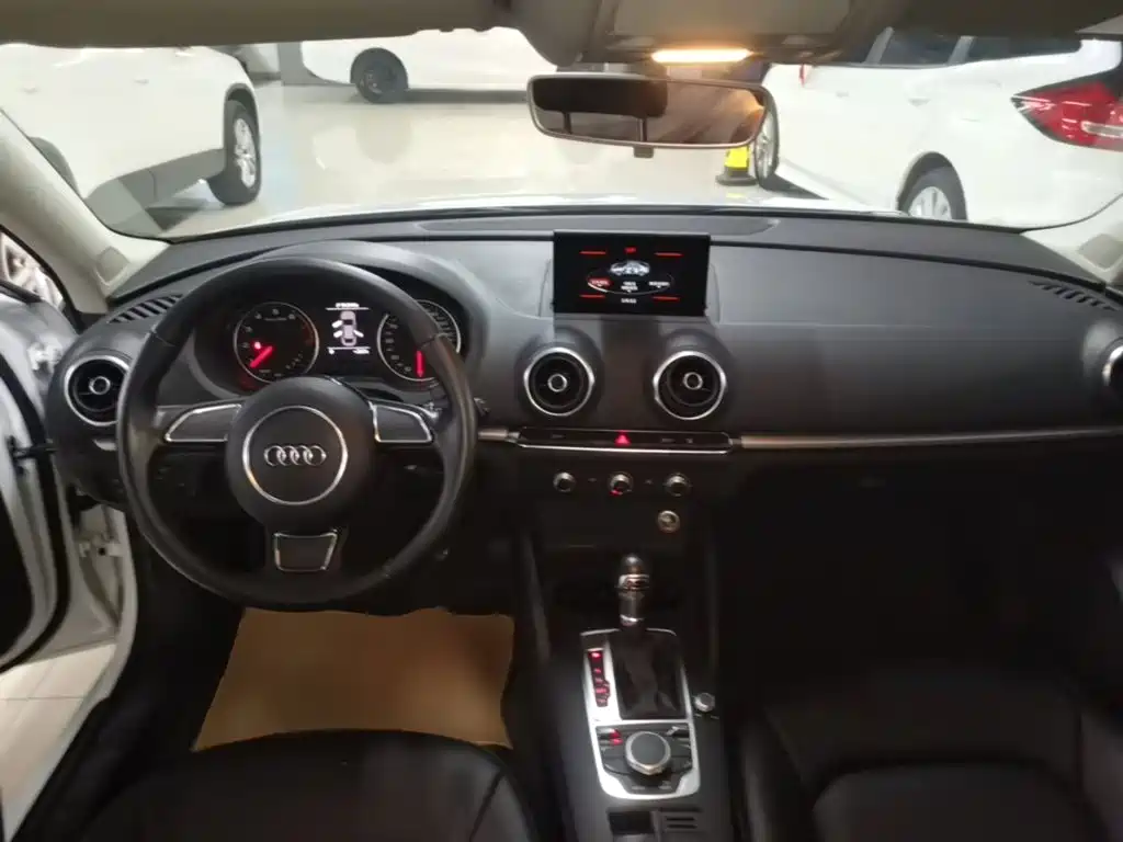 Audi A3 — миниатюра 10